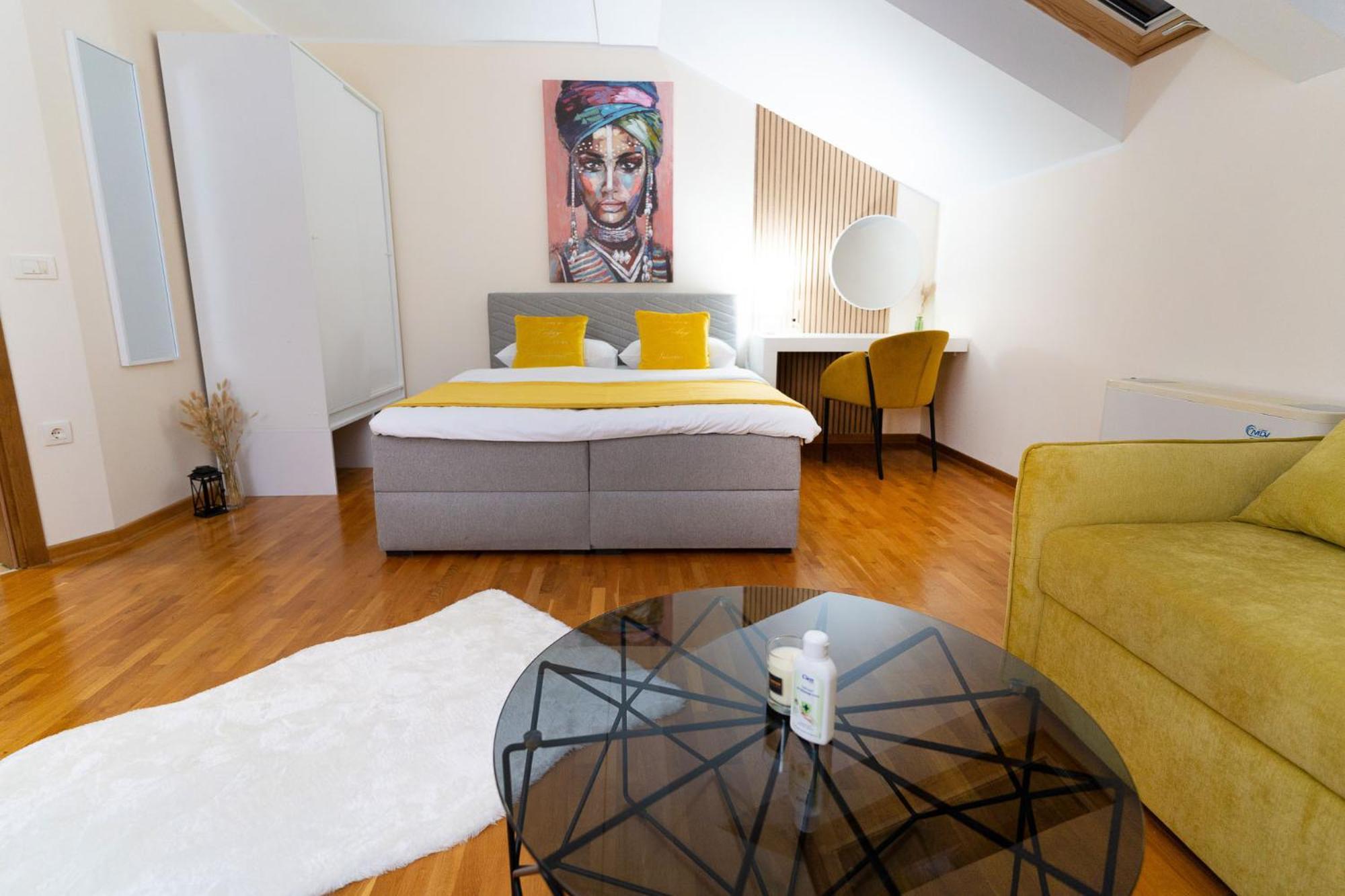 Mini Hotel Riverlux Apartments باتشكا بالانكا المظهر الخارجي الصورة
