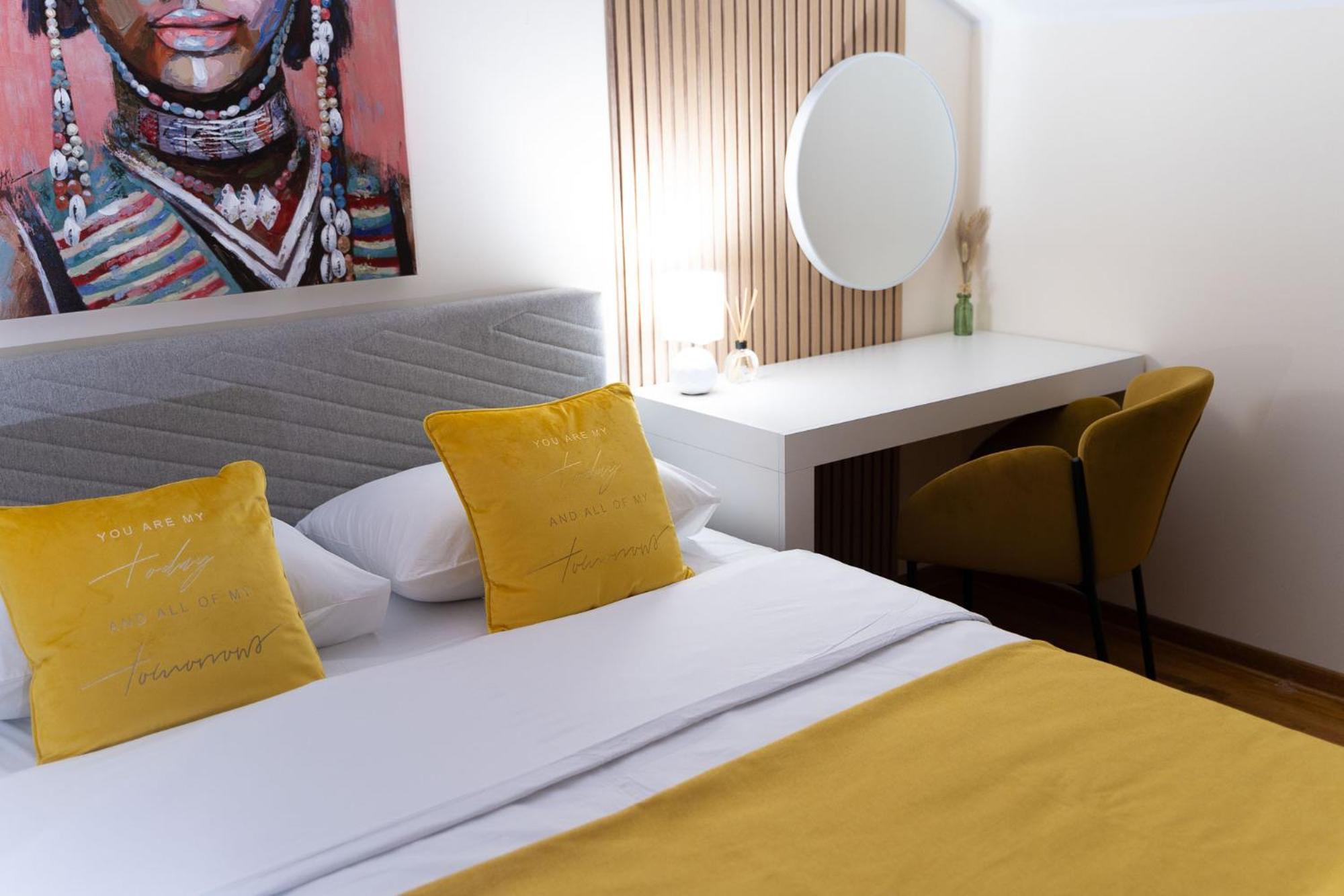 Mini Hotel Riverlux Apartments باتشكا بالانكا المظهر الخارجي الصورة