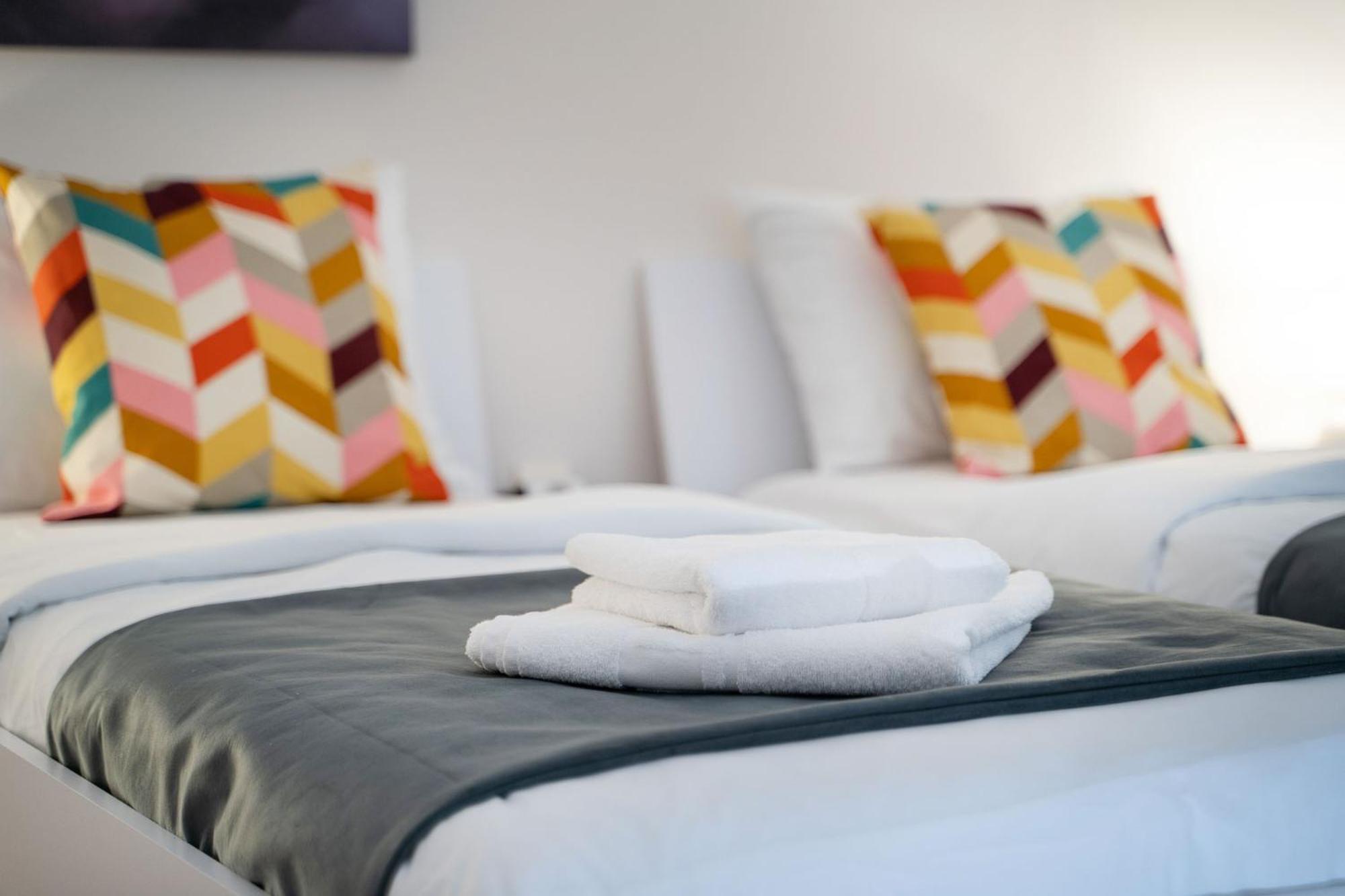 Mini Hotel Riverlux Apartments باتشكا بالانكا المظهر الخارجي الصورة