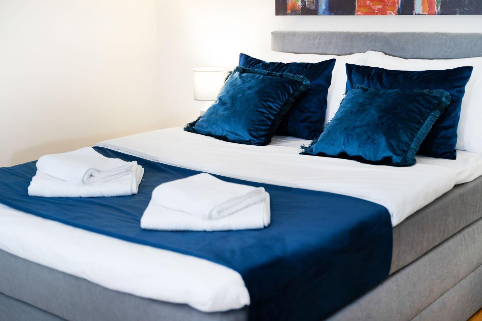 Mini Hotel Riverlux Apartments باتشكا بالانكا المظهر الخارجي الصورة